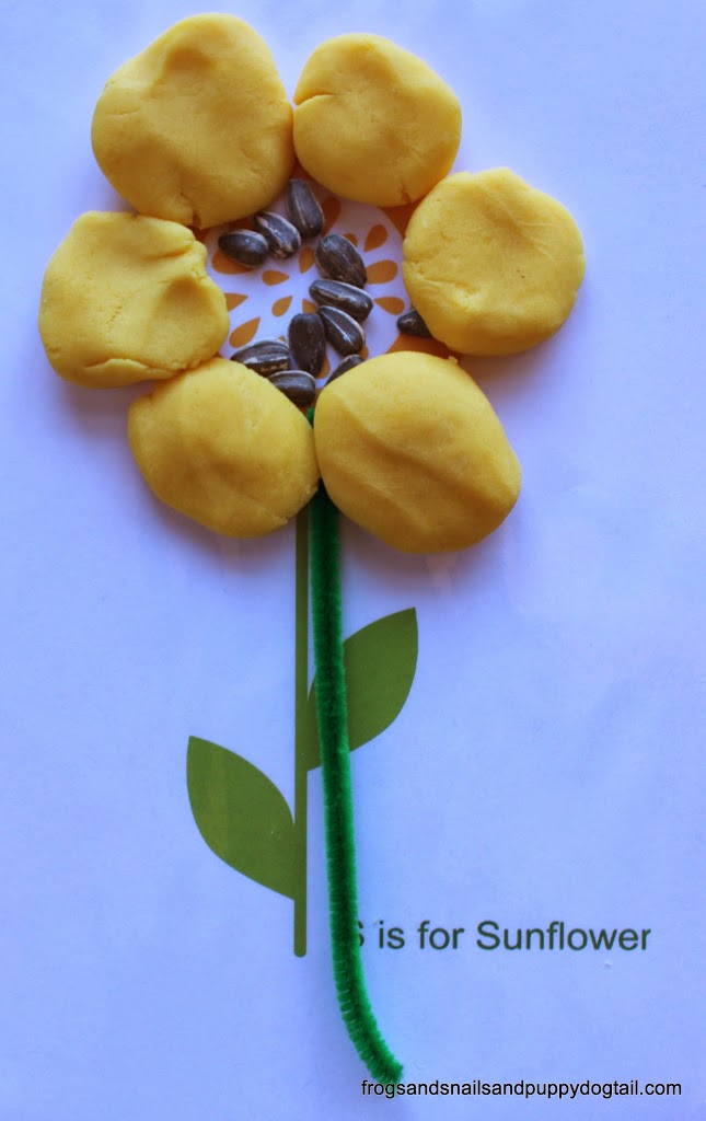Sunflower Playdough Recipe and printable playdough mat 
