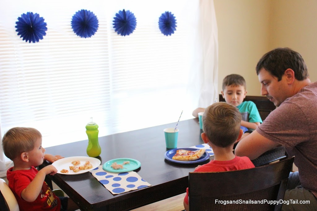 Family Pizza Party- Make a Silly Face Pizza #MyGoodLife #CollectiveBias #shop