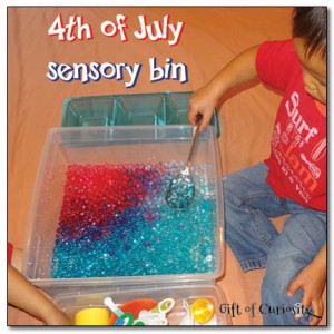 4th of July sensory bin using water beads || Gift of Curiosity