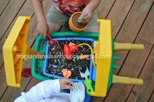 Take Everyday Toys And Turn Them Into A Sensory Bin