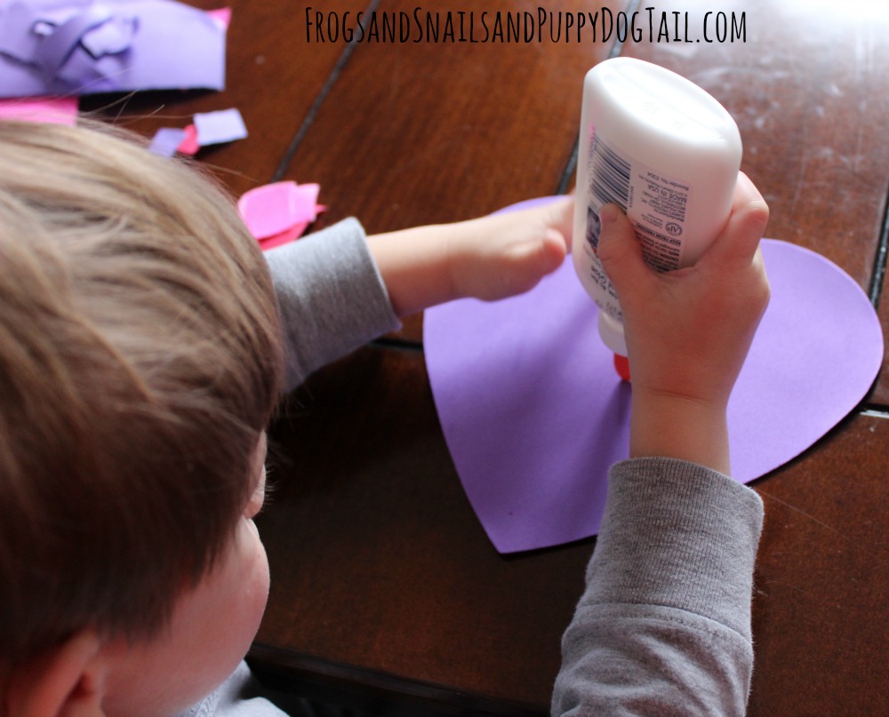 heart craft for toddlers 