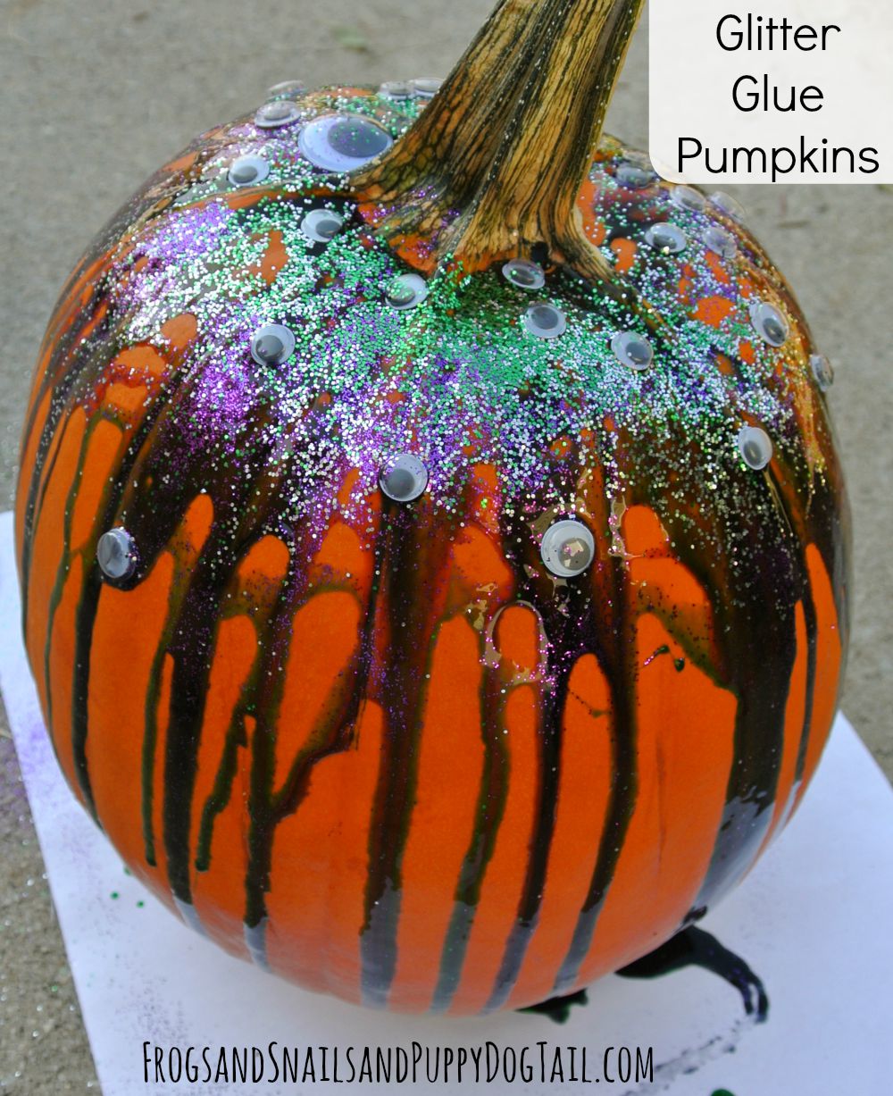 glitter-glue-pumpkins-decorating-pumpkins-with-kids - FSPDT